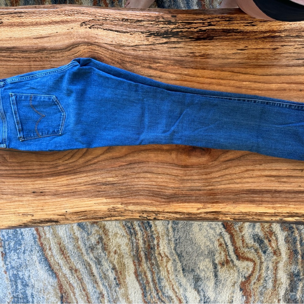 Levi’s high rise skinny